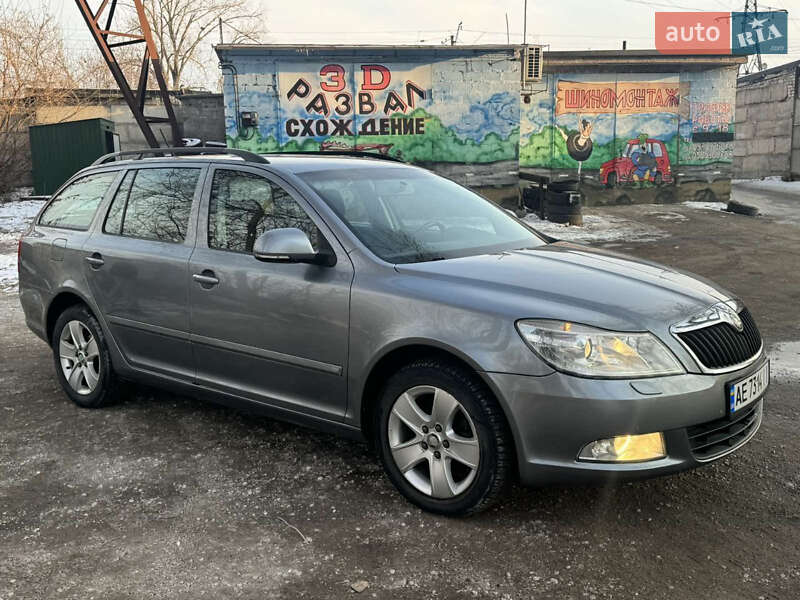 Универсал Skoda Octavia 2012 в Каменском