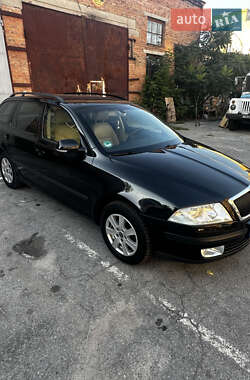 Універсал Skoda Octavia 2006 в Житомирі