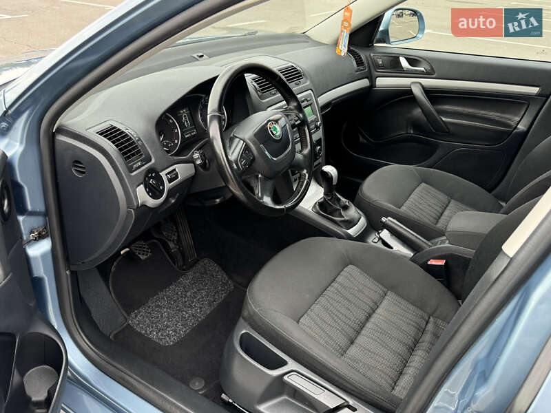 Универсал Skoda Octavia 2009 в Каменец-Подольском