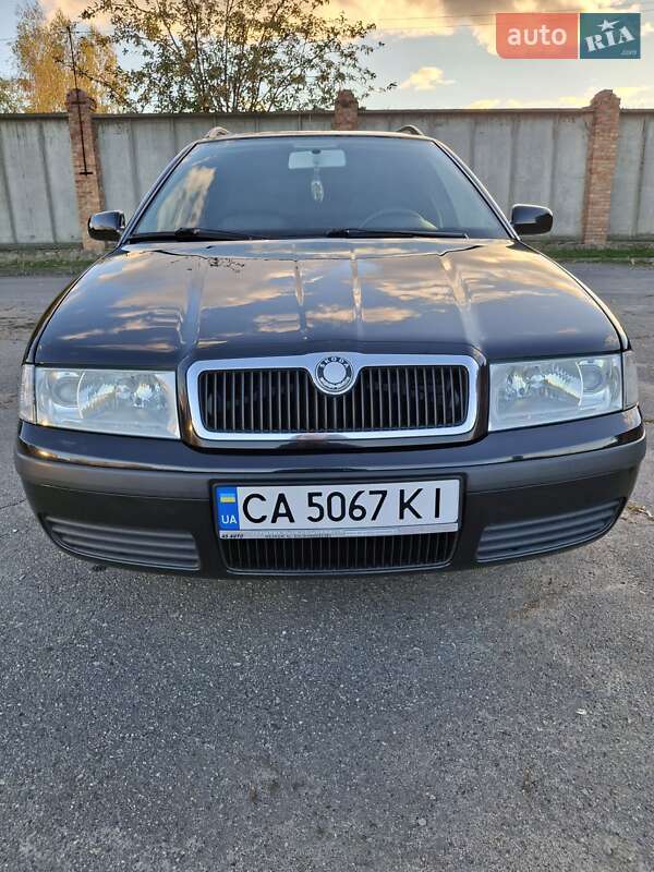 Универсал Skoda Octavia 2005 в Умани