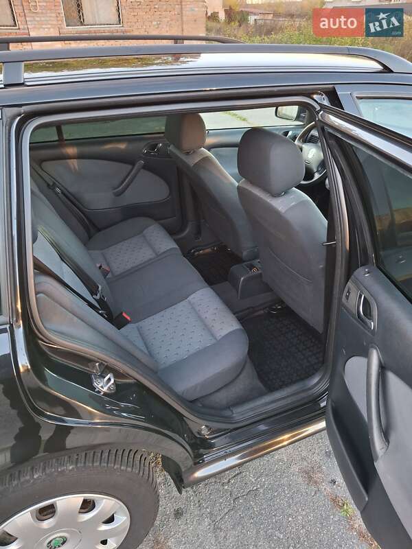 Универсал Skoda Octavia 2005 в Умани
