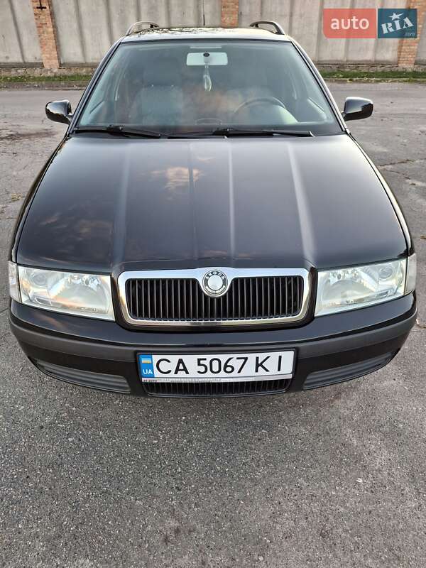 Универсал Skoda Octavia 2005 в Умани