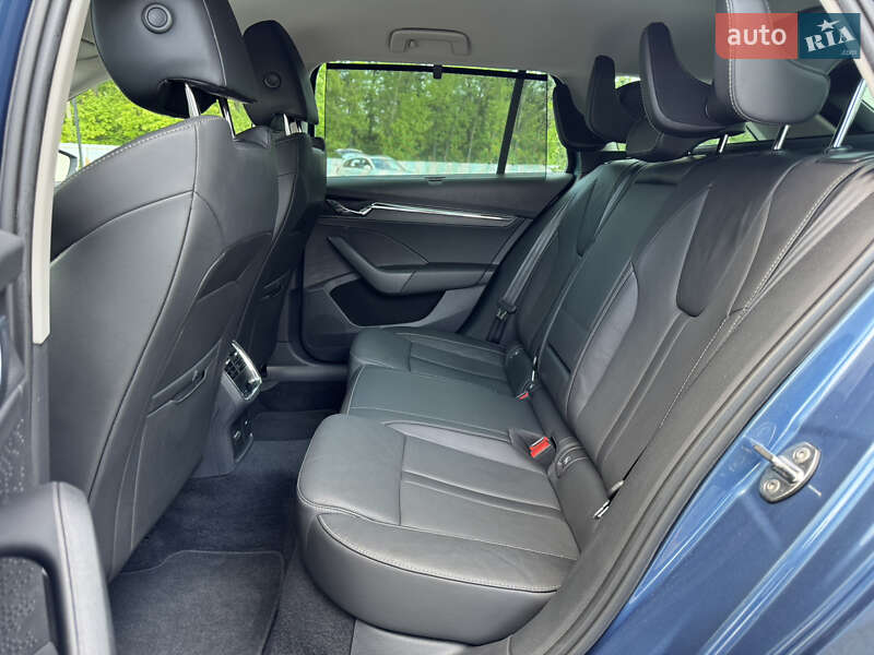 Універсал Skoda Octavia 2021 в Києві фото 40 Універсал Skoda Octavia 2021 в Києві