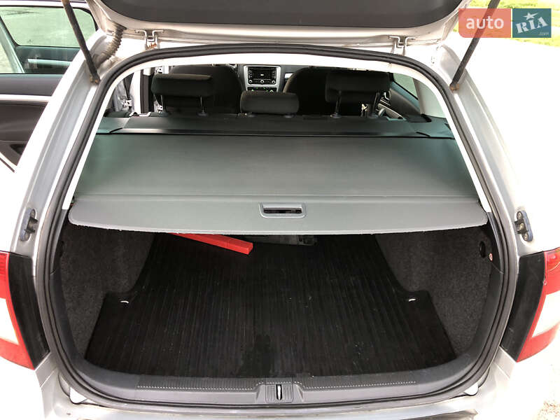 Универсал Skoda Octavia 2012 в Ровно