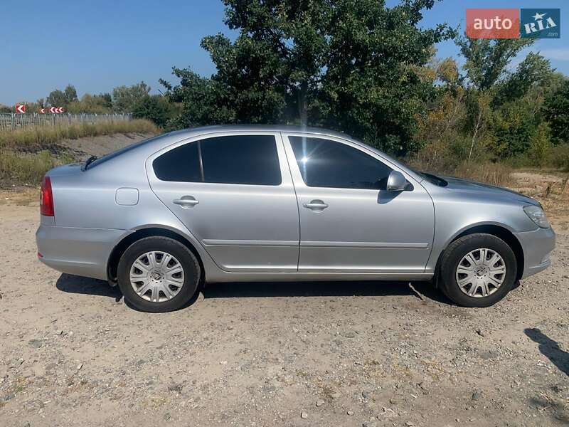 Лифтбек Skoda Octavia 2009 в Киеве фото 5 Лифтбек Skoda Octavia 2009 в Киеве