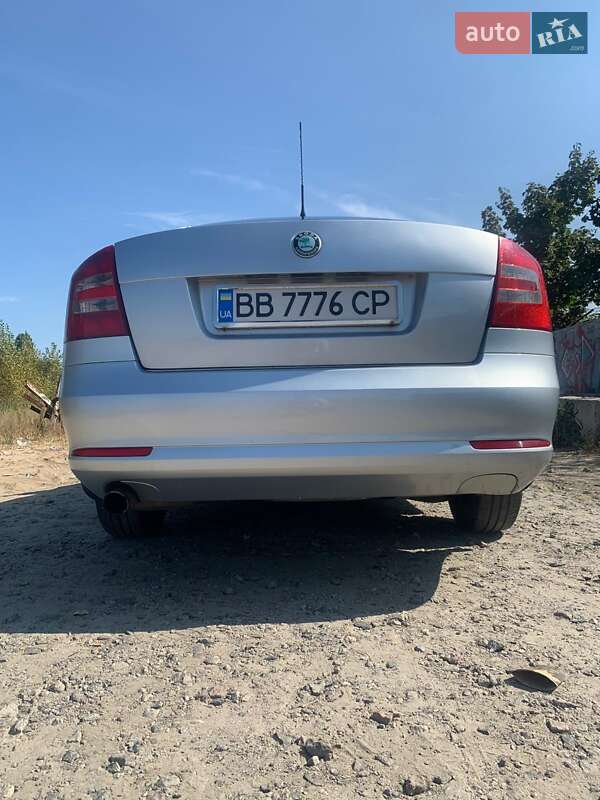 Лифтбек Skoda Octavia 2009 в Киеве фото 8 Лифтбек Skoda Octavia 2009 в Киеве