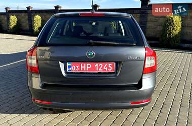 Универсал Skoda Octavia 2010 в 