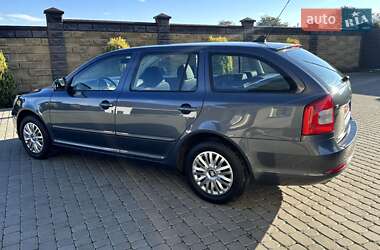 Универсал Skoda Octavia 2010 в 