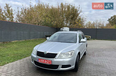 Универсал Skoda Octavia 2012 в 