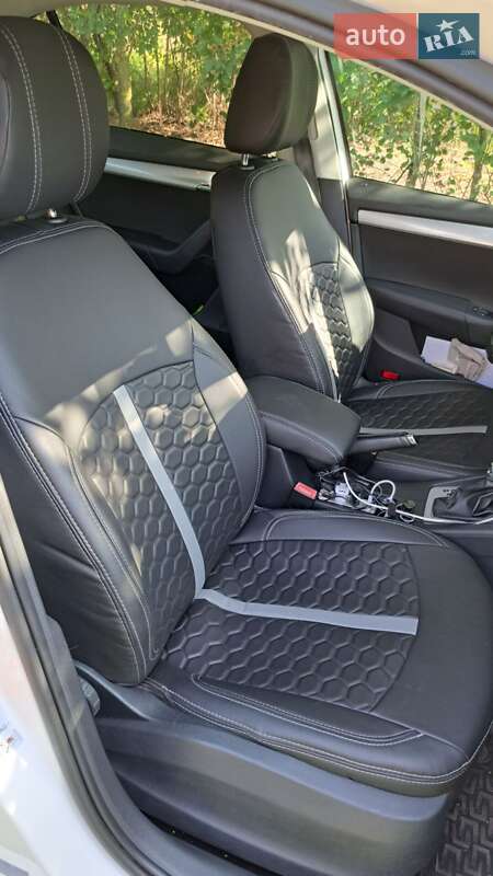 Лифтбек Skoda Octavia 2013 в Бахмаче