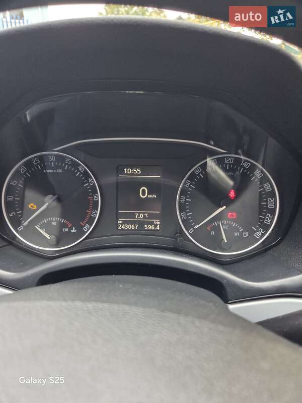 Универсал Skoda Octavia 2011 в Прилуках фото 2 Универсал Skoda Octavia 2011 в Прилуках