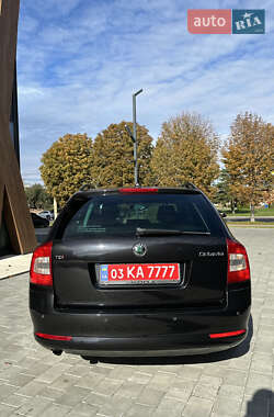 Універсал Skoda Octavia 2011 в  фото 9 Універсал Skoda Octavia 2011 в