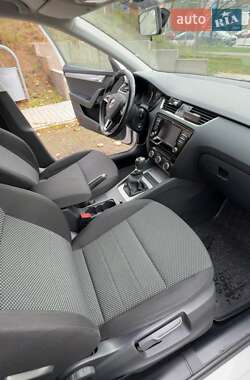 Лифтбек Skoda Octavia 2016 в 