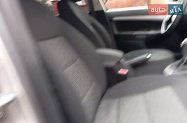 Ліфтбек Skoda Octavia 2012 в  фото 9 Ліфтбек Skoda Octavia 2012 в
