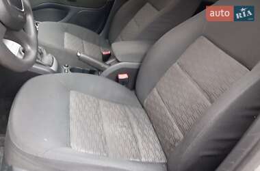 Ліфтбек Skoda Octavia 2012 в  фото 12 Ліфтбек Skoda Octavia 2012 в
