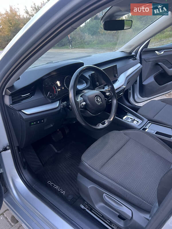 Універсал Skoda Octavia 2022 в Львові фото 10 Універсал Skoda Octavia 2022 в Львові