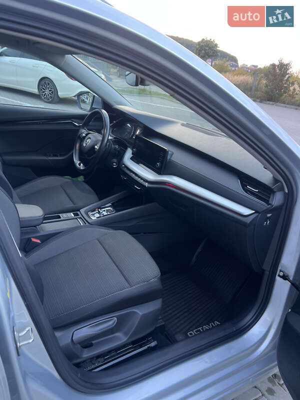 Універсал Skoda Octavia 2022 в Львові фото 14 Універсал Skoda Octavia 2022 в Львові