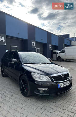 Универсал Skoda Octavia 2011 в 