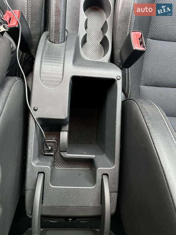 Универсал Skoda Octavia 2011 в Ровно