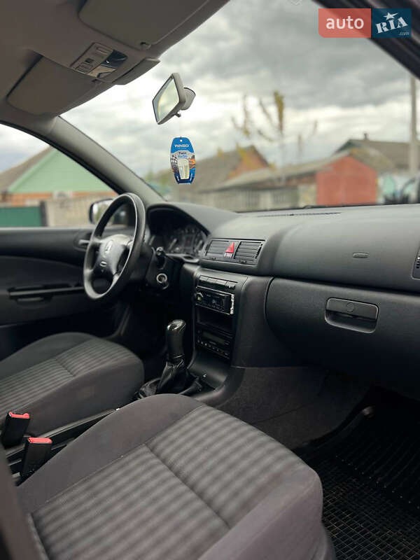 Универсал Skoda Octavia 2004 в Виннице