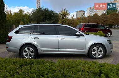Універсал Skoda Octavia 2015 в 