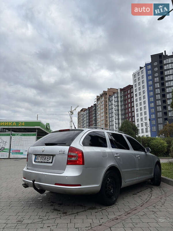 Универсал Skoda Octavia 2008 в Богородчанах