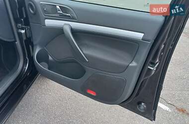 Лифтбек Skoda Octavia 2009 в 
