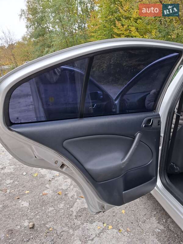 Ліфтбек Skoda Octavia 2002 в Вінниці фото 10 Ліфтбек Skoda Octavia 2002 в Вінниці