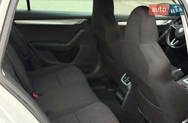 Универсал Skoda Octavia 2015 в 