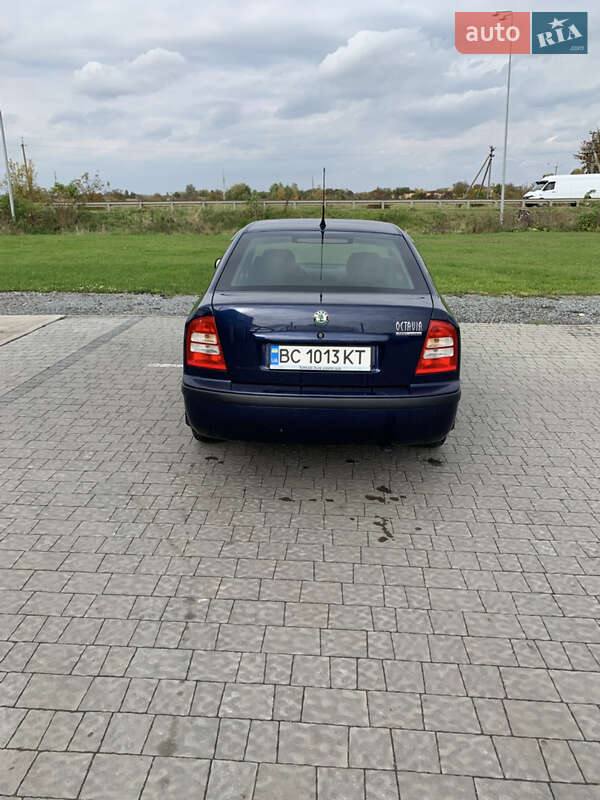 Лифтбек Skoda Octavia 2004 в Буске
