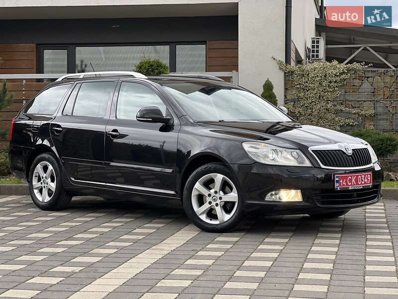 Универсал Skoda Octavia 2012 в Стрые