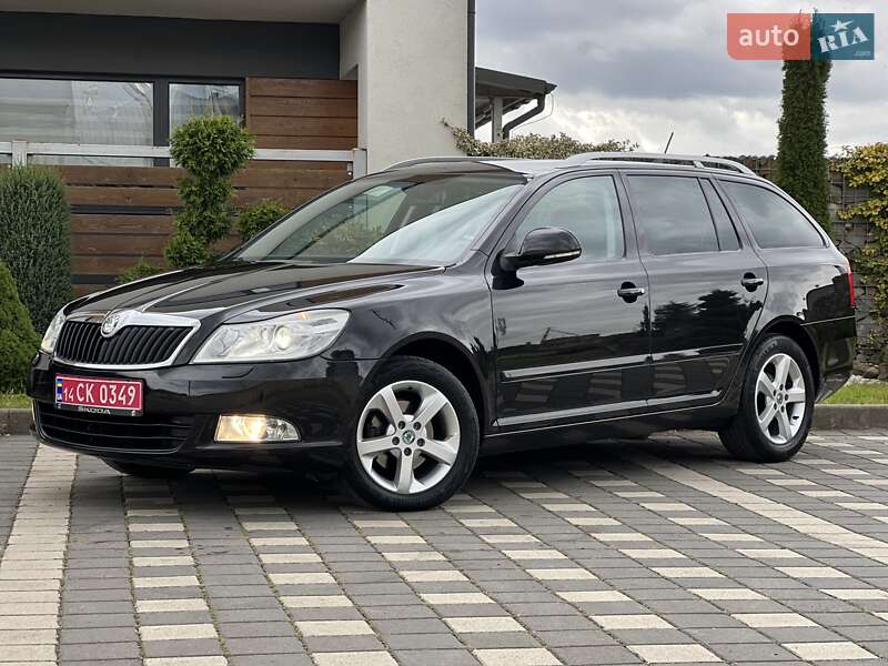 Универсал Skoda Octavia 2012 в Стрые