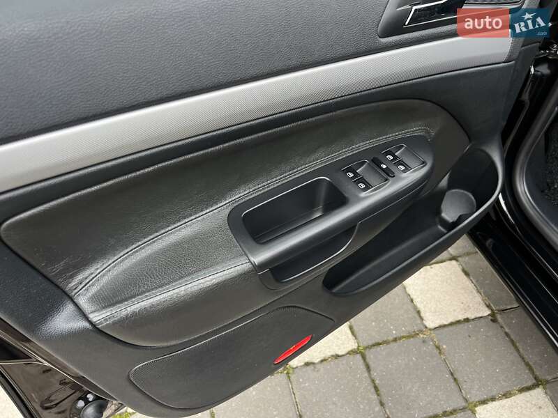 Универсал Skoda Octavia 2012 в Стрые