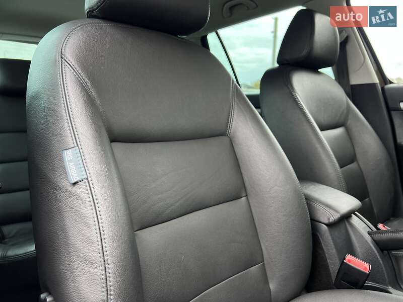 Универсал Skoda Octavia 2012 в Стрые