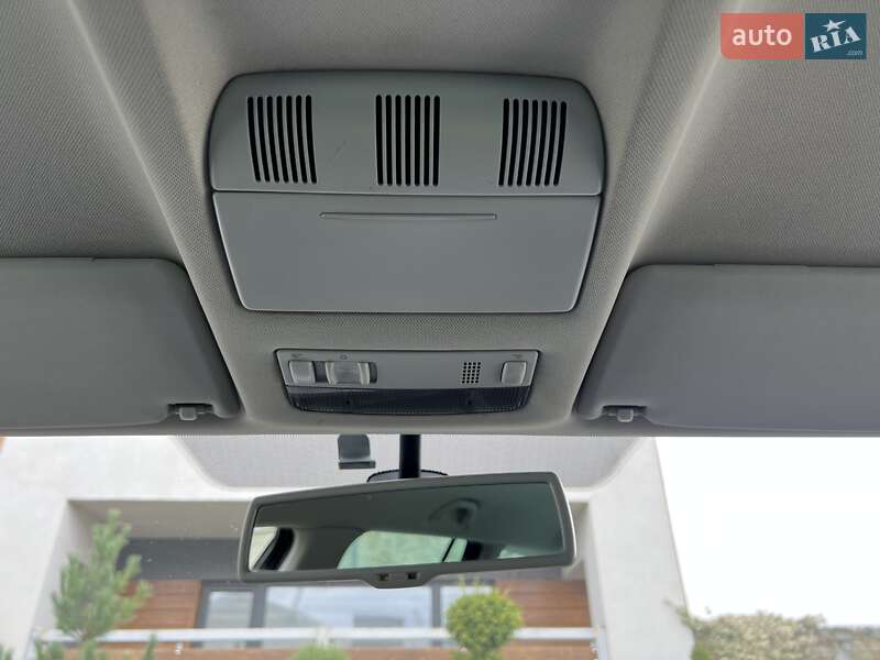 Универсал Skoda Octavia 2012 в Стрые