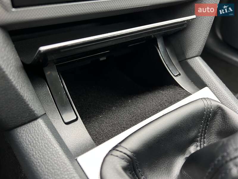 Универсал Skoda Octavia 2012 в Стрые
