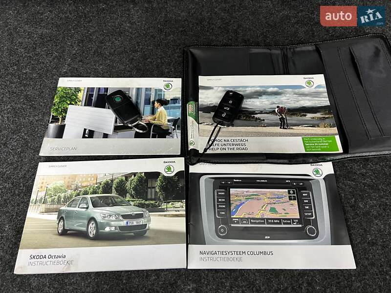 Универсал Skoda Octavia 2012 в Стрые