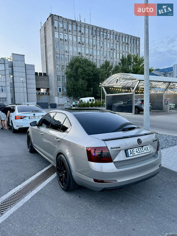 Лифтбек Skoda Octavia 2013 в Днепре фото 8 Лифтбек Skoda Octavia 2013 в Днепре