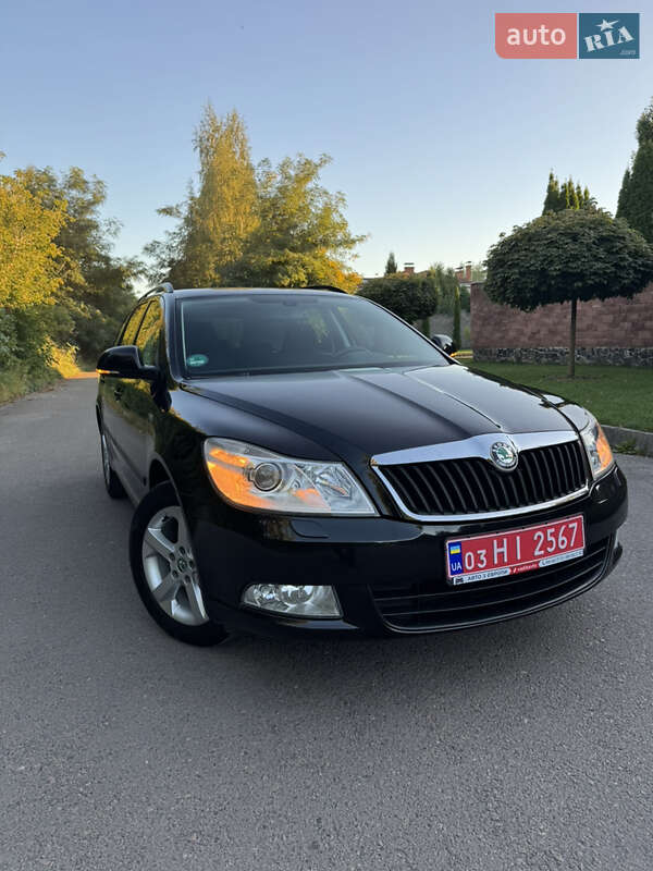 Универсал Skoda Octavia 2012 в Ровно