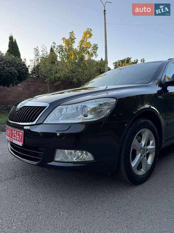 Универсал Skoda Octavia 2012 в Ровно