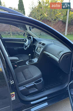 Универсал Skoda Octavia 2012 в 