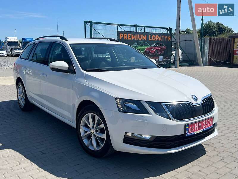 Універсал Skoda Octavia 2020 в Радехові