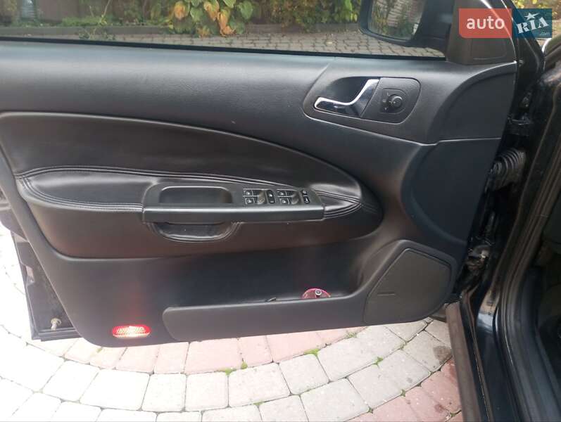 Лифтбек Skoda Octavia 2005 в Ивано-Франковске фото 3 Лифтбек Skoda Octavia 2005 в Ивано-Франковске