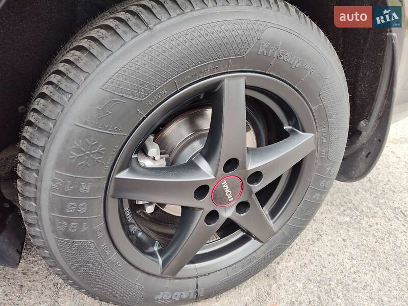 Лифтбек Skoda Octavia 2011 в Черкассах фото 37 Лифтбек Skoda Octavia 2011 в Черкассах