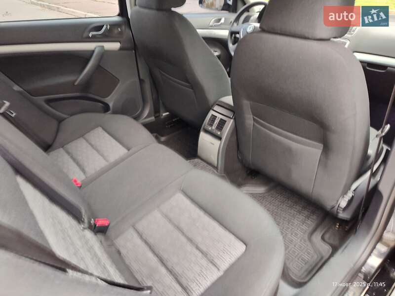 Лифтбек Skoda Octavia 2011 в Черкассах фото 55 Лифтбек Skoda Octavia 2011 в Черкассах