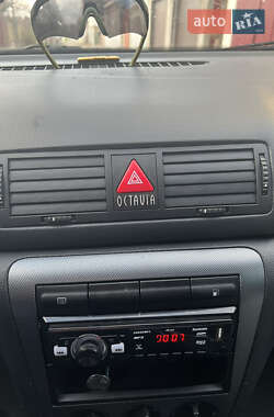 Универсал Skoda Octavia 2009 в Хотове