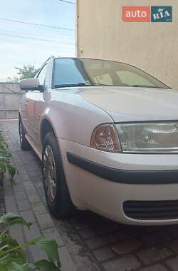 Универсал Skoda Octavia 2005 в  фото 9 Универсал Skoda Octavia 2005 в