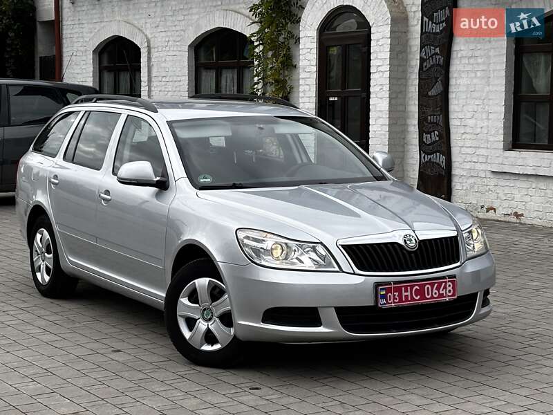 Универсал Skoda Octavia 2009 в 