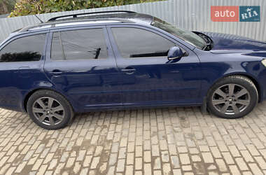 Универсал Skoda Octavia 2011 в 
