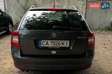 Универсал Skoda Octavia 2011 в 
